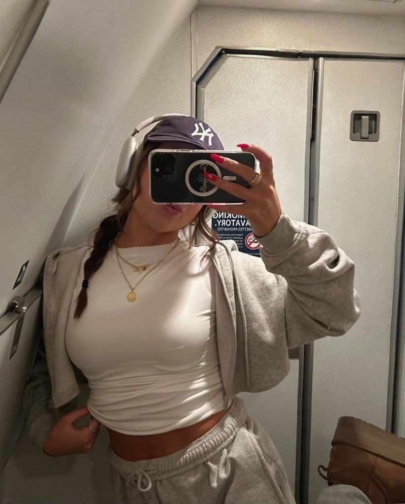 AIRPORT OUTFITS