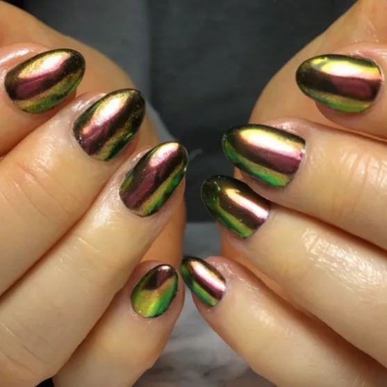 ### Iridescent Black Chrome