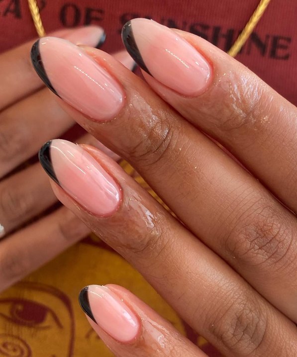 almond nails with black details