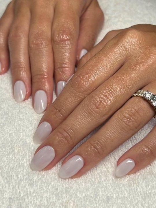 light silver almond nails
