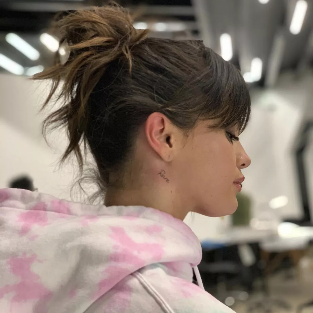 Selena Gomez neck tattoo