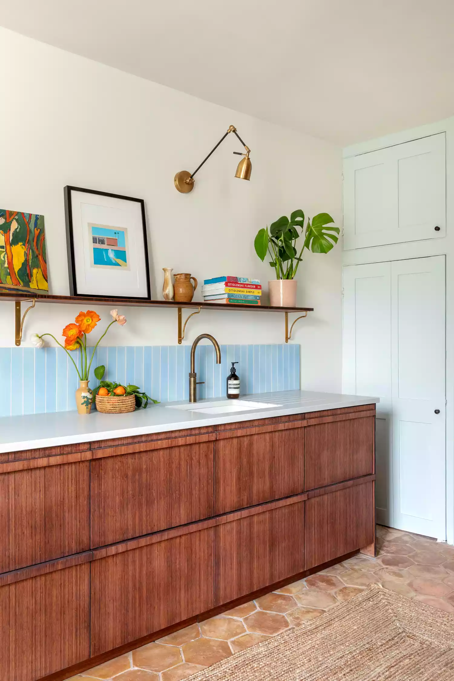 Blue backsplash kitchen